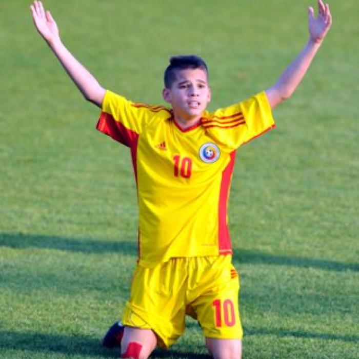 Ianis Hagi, fiul “Regelui”, transferat în Italia, la un mare club din Serie A