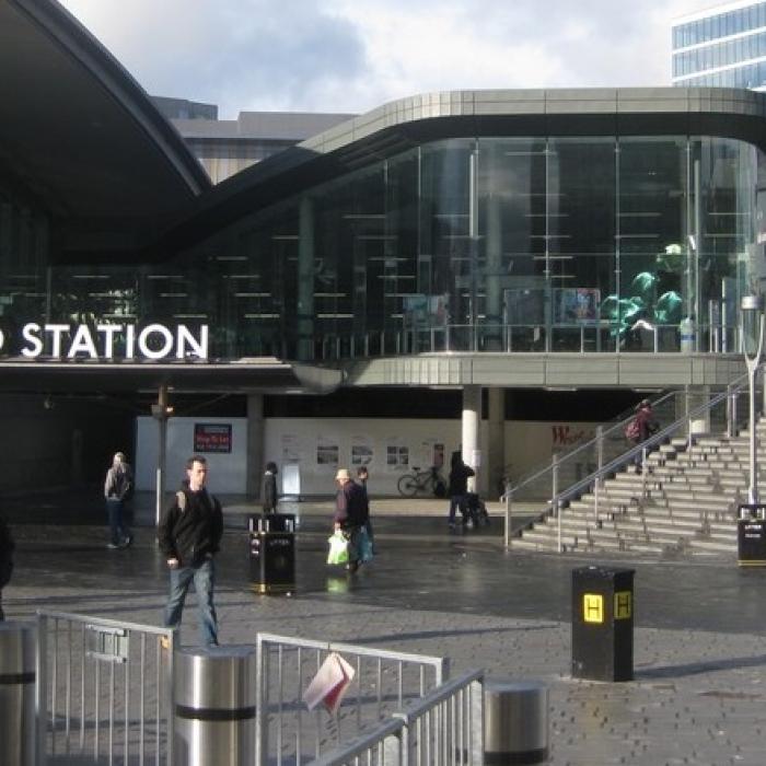 Englez ucis cu sălbăticie de 4 liceeni români