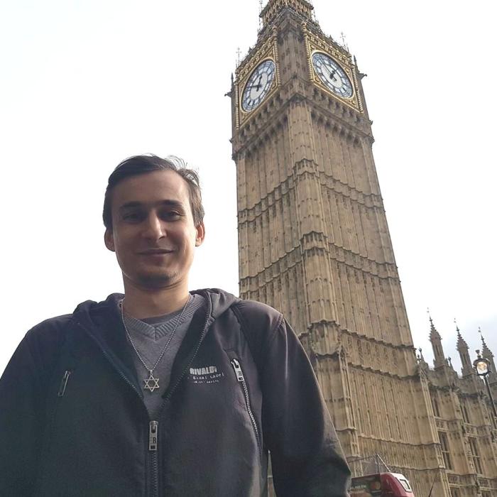 Cursă infernală pentru Benjamin Marcu: din Londra la Botoșani