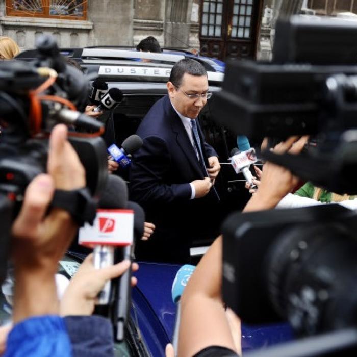 Ponta: PSD are în frunte analfabeți și incompetenți