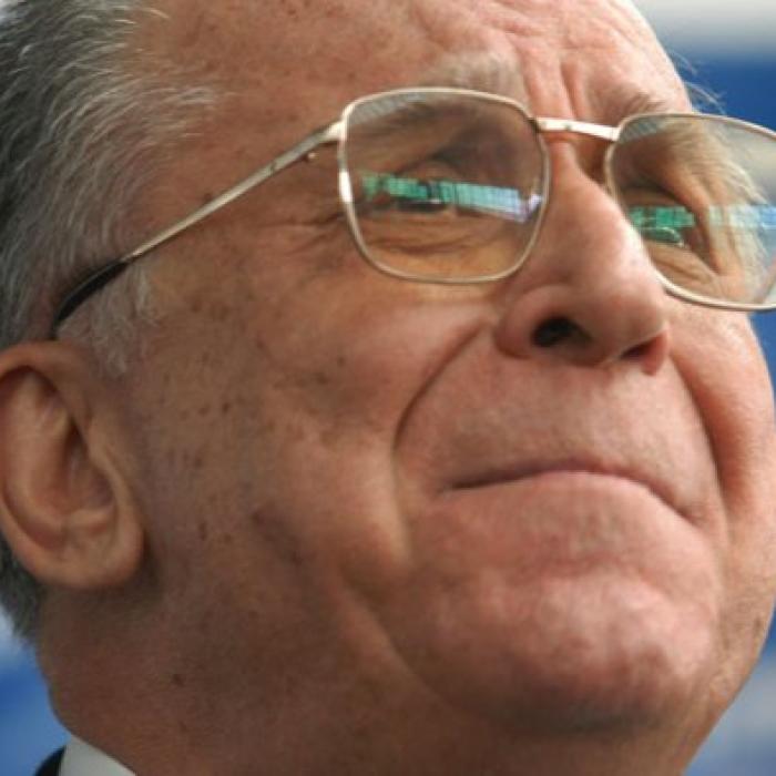 Iohannis, LOVITURĂ devastatoare pentru Iliescu 