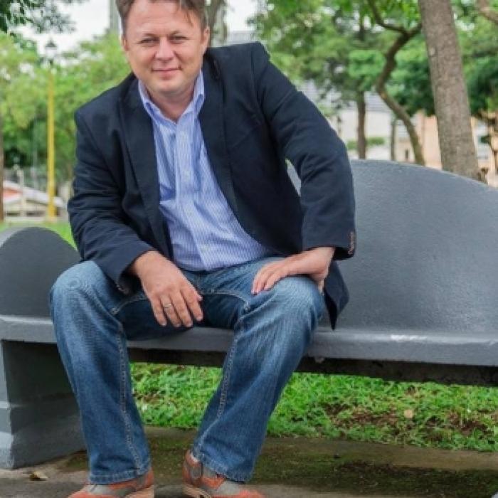 Dragoş Dolănescu, la întâlnirea cu românii din Diaspora  invitați de Klaus Iohannis
