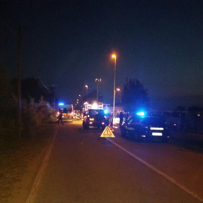 O mașină a intrat în multime în Manchester. Cinci victime