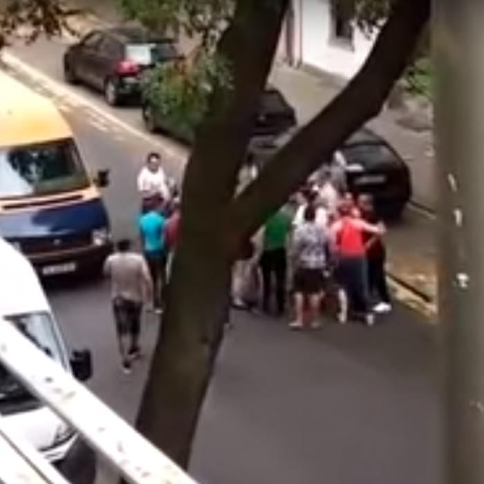 Familie de români, atacată în Germania