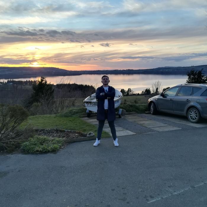 Alexandru, român din Irlanda: E foarte dureros. Încerc să compensez cu cadouri, dar timpul nu se cumpără