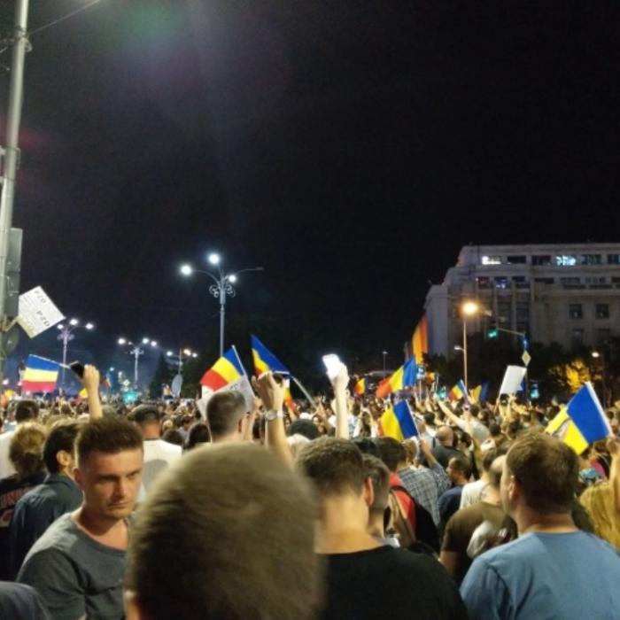 Protest 10 august: "Vor să ne gazeze, să ne trimită acasă. E abuz de putere"