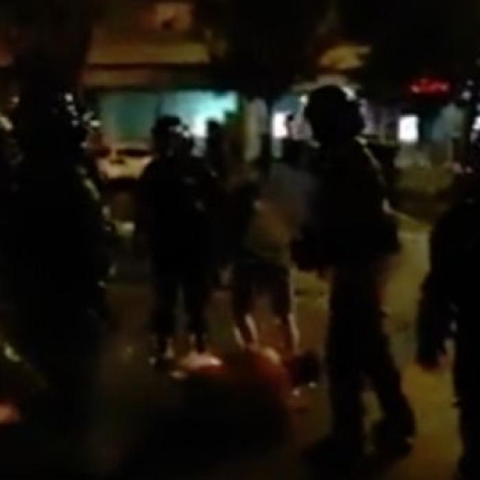 Taximetristul care îi ducea pe israelienii bătuți de jandarmi: Turiștii au fost foarte mult BĂTUȚI în mașină