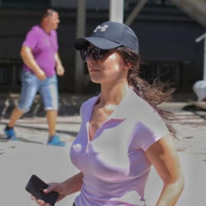 Mărturii din salonul unde a ajuns jandarmeriţa bătută la protest: „Era conştientă, cooperantă, vorbea la telefon“ 