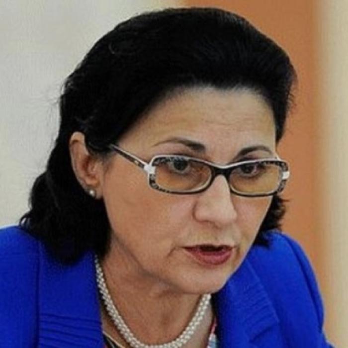 Ecaterina Andronescu: Am primit sute de mesaje, sunt mulţi care GÂNDESC ca mine