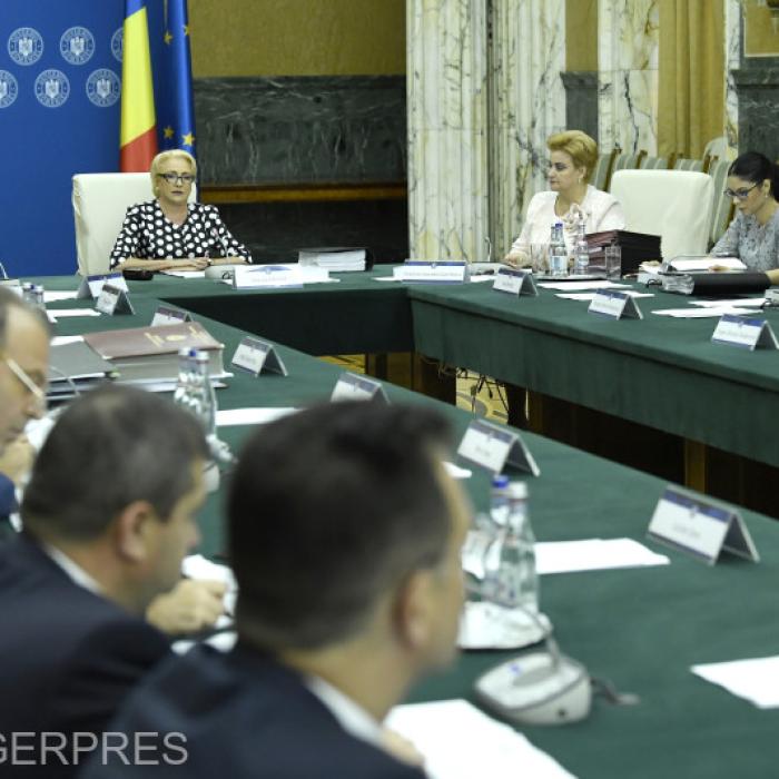 Dăncilă așteptată de români în Spania cu un MEGA protest 