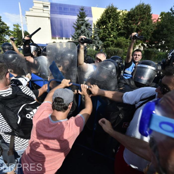 Dragnea, atac la protestul diasporei. Mesajul zilei, în replică