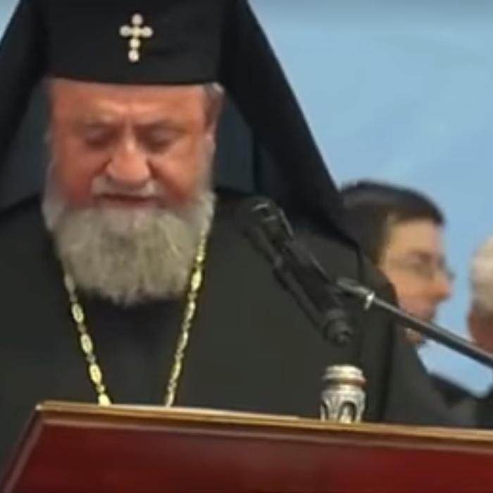 Mitropolitul Ardealului îndeamnă oamenii să meargă la referendum