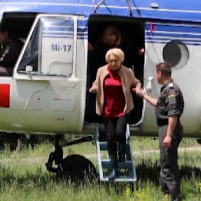 Viorica Dăncilă A DAT CU CAPUL DE ELICOPTER! 