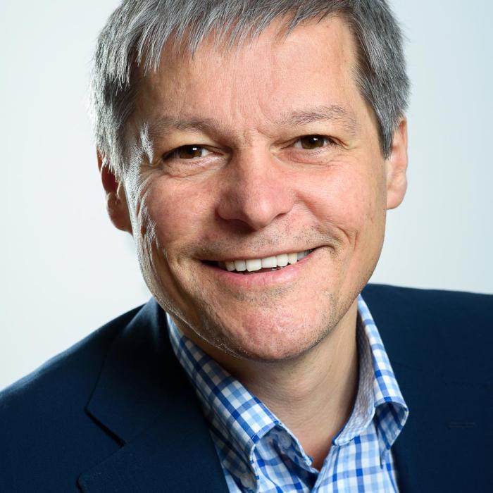 Cioloş: Sunt gata să CANDIDEZ, nu mi-e TEAMĂ