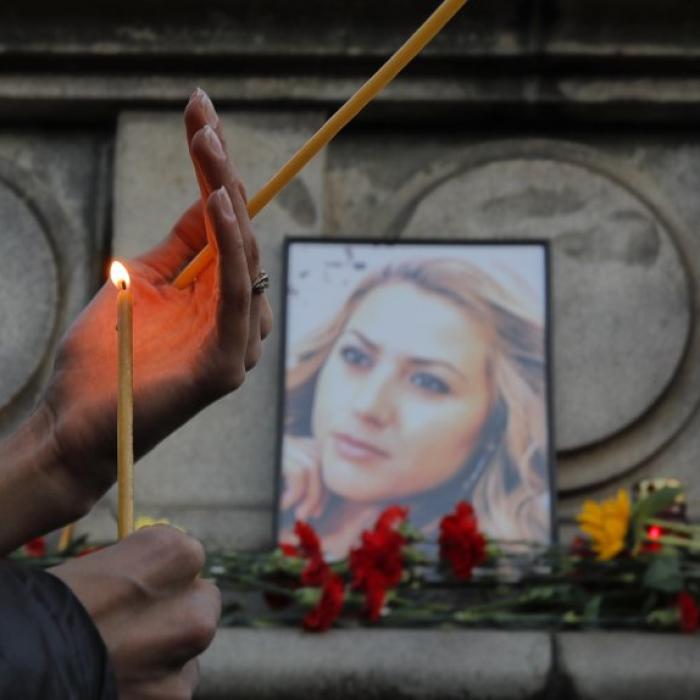 Bulgaria: Sute de persoane au participat la înmormântarea jurnalistei Viktoria Marinova
