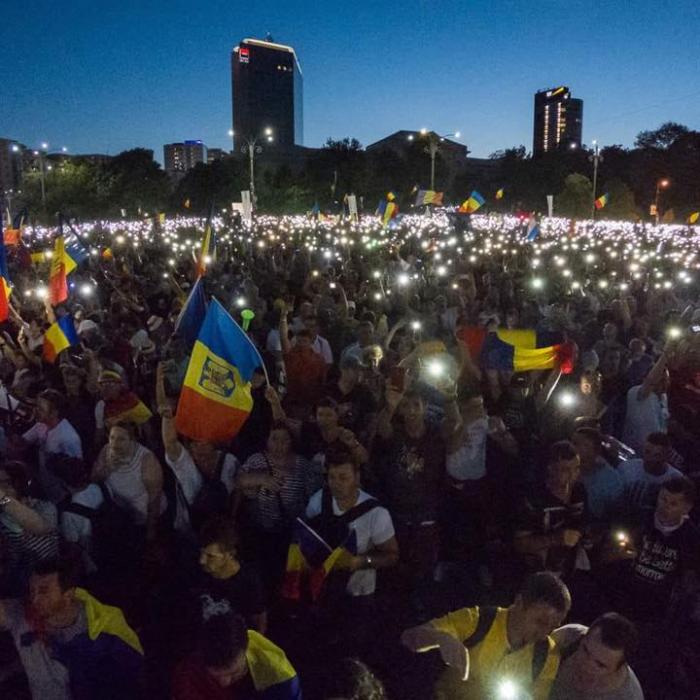 Luni, protest de amploare: "Toți la Guvern. STOP OUG!" 