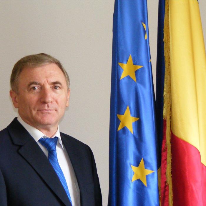 Comisia Europeană, ÎNGRIJORATĂ de revocarea lui Augustin Lazăr