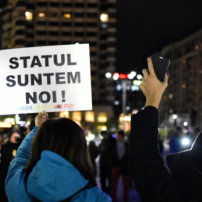 Oamenii în stradă. Protest, în această seară în Piața Victoriei 