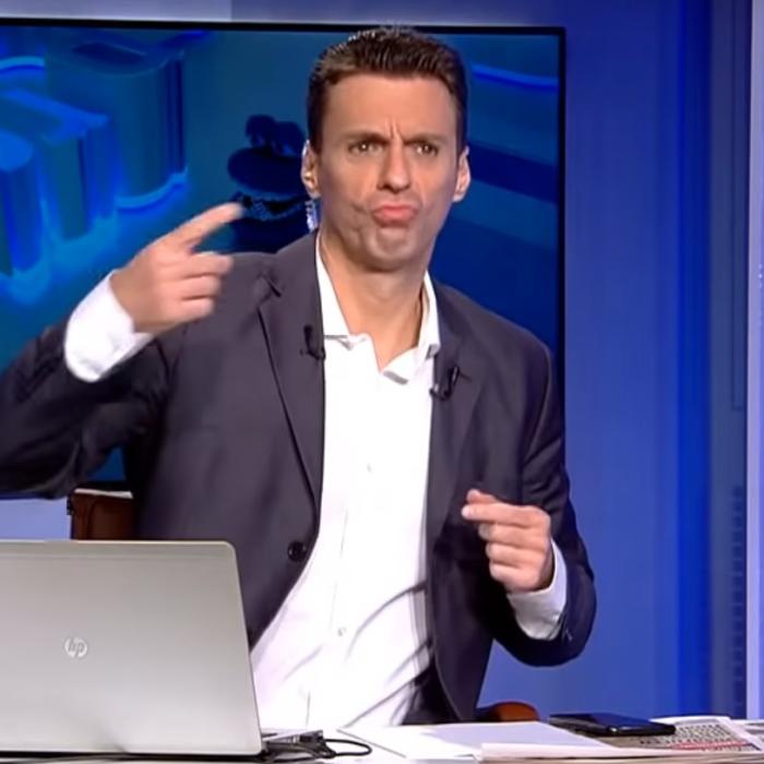 Mircea Badea, mesaj pentru Toader: "E o premieră pentru mine. Ce atâta grabă?"