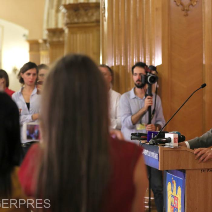 Dragnea spune ca a găsit CÂRTIȚA din PSD. "El a negociat cu opoziția să cadă Guvernul"