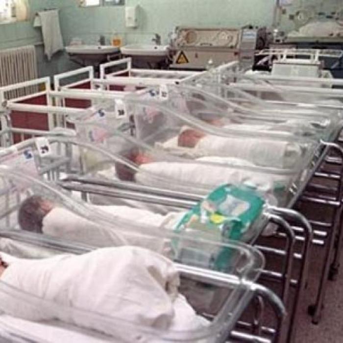 Guvernul TAIE FONDURILE  pentru nou-născuţi 