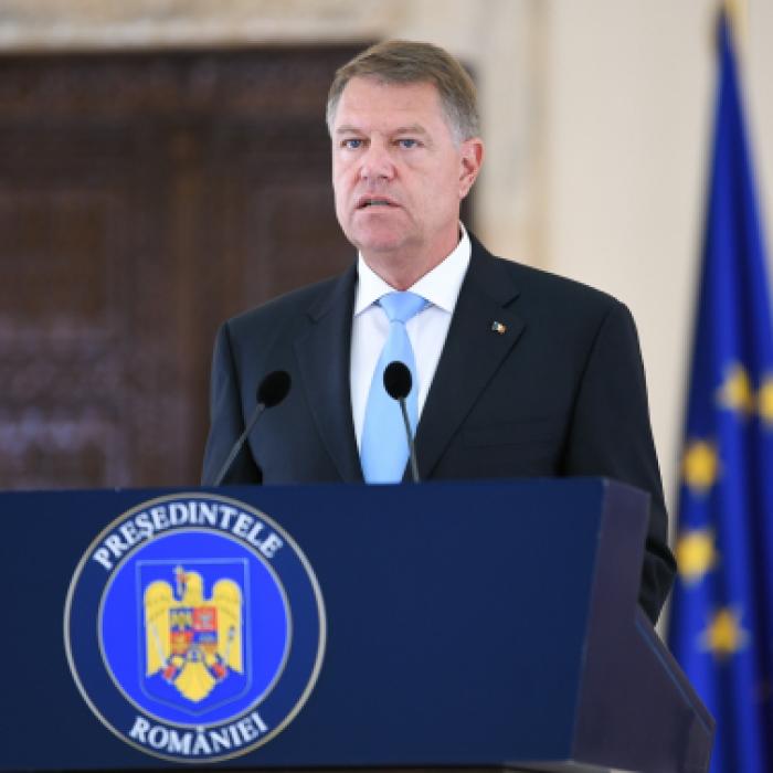 Revocare Lazăr. Klaus Iohannis reacționează DUR: "Tudorel Toader e pe lângă lege"