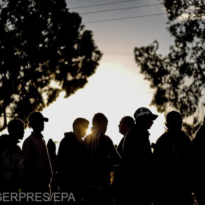 Danemarca vrea să-i găzduiască pe imigranţi pe o insulă, printre grajduri. REVOLTĂTOR