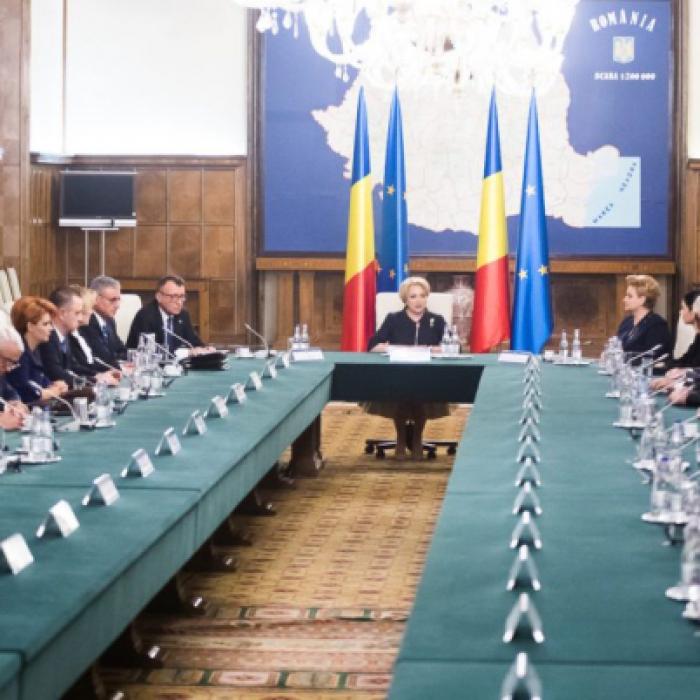 Document BOMBĂ! Salarii ÎNGHEȚATE în 2019. Guvernul NU va majora nici pensiile