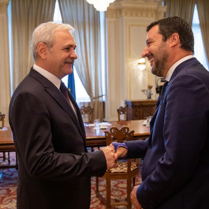 Ipoteză BOMBĂ: Salvini i-a spus lui Dragnea de planul confiscării mașinilor cu numere românești