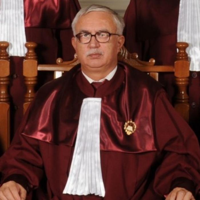 Augustin Zegrean: NU se POATE DA OUG pe CODURI