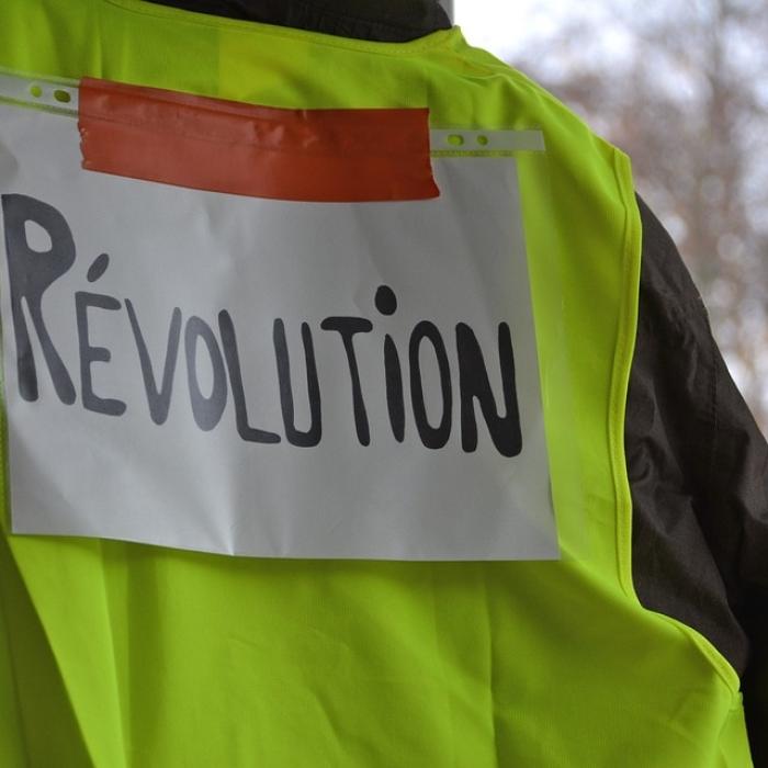 Mișcarea "veste galbene" se EXTINDE. Încă o țară vizată