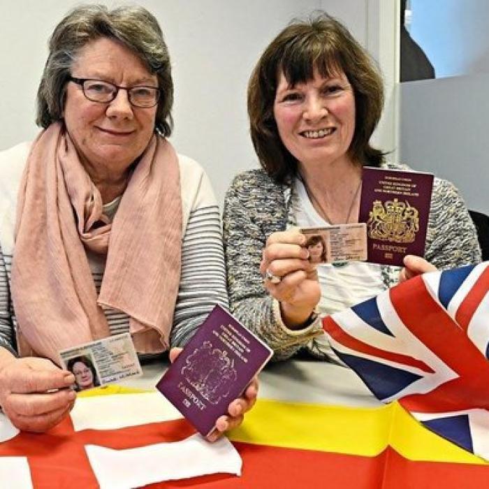 ȘOC. De teama BREXIT, englezii solicită cetățenie germană