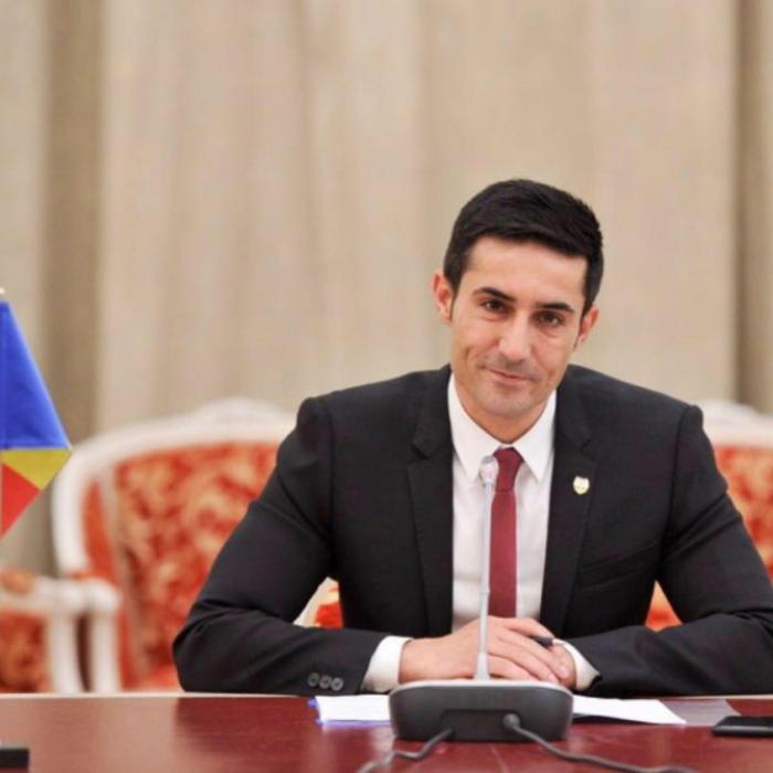 Replici ACIDE în Senat, între Claudiu Manda şi Adrian Ţuţuianu: "Sunteţi RĂUTĂCIOS!"