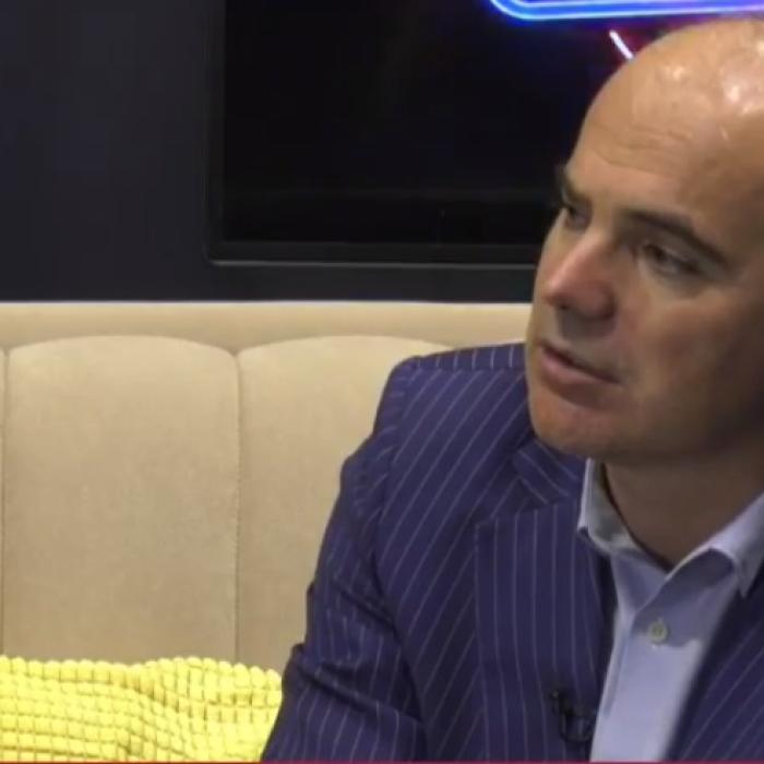 Rareș Bogdan: Îmi dați voie să ha-ha-ha?
