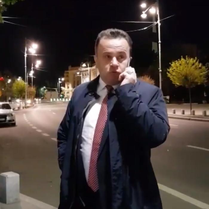 Liviu Pop, "asaltat" de protestatarul Marian Ceaușescu: "Golanule! Infractorule! Penalule!" | VIDEO