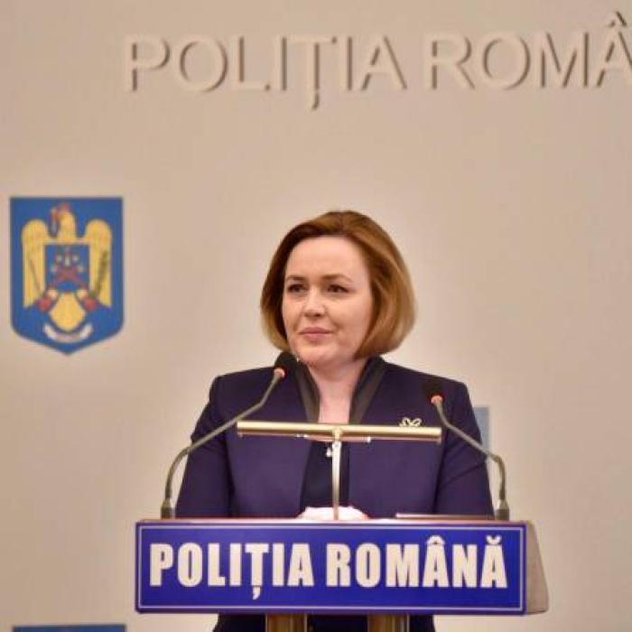 SCANDAL între Carmen Dan și Mihai Tudose: E un BĂDĂRAN, oportunist, securist 