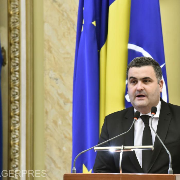 Leș începe CURĂȚENIA în MAPN. Andrei Ignat, OUT din funcția de secretar de stat