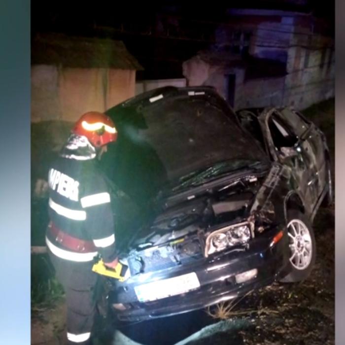 Accident teribil. O ROMÂNCĂ de 18 ani a MURIT 