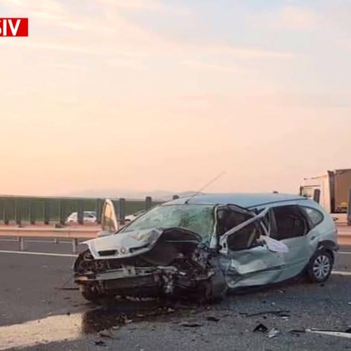 ACCIDENT MORTAL, în România. Doi morţi şi doi minori în comă