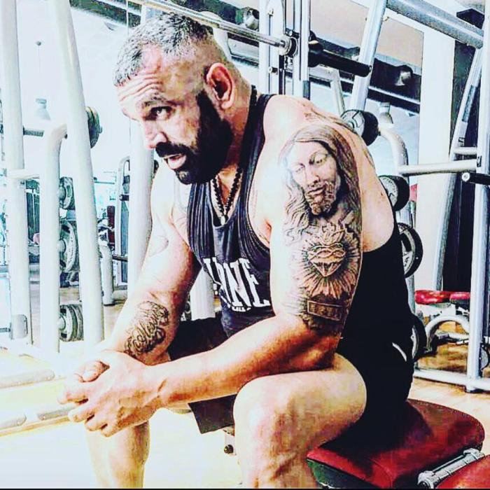 Italia. Un fost pugilist român a ajuns "recuperator" pentru gruparea mafiotă Camorra. De un an îl urmăreau poliţiştii italieni