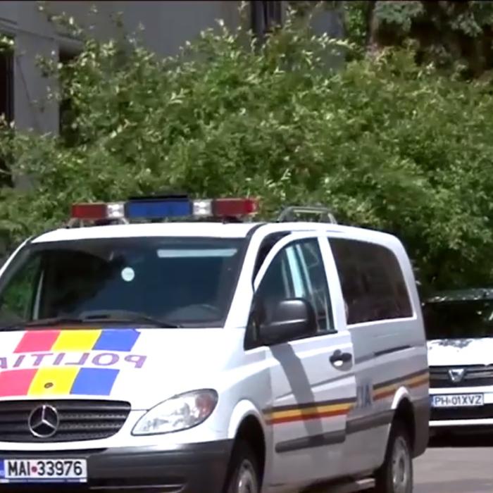 Moarte SUSPECTĂ. Un copil, cu urme de violenţă pe corp, găsit mort în casă