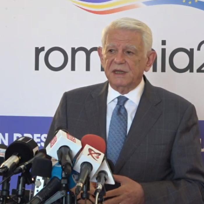 Meleșcanu, REACȚIE după anunțul lui Tăriceanu: "Nu putem fi cu un picior în guvernare și cu unul în opoziție"