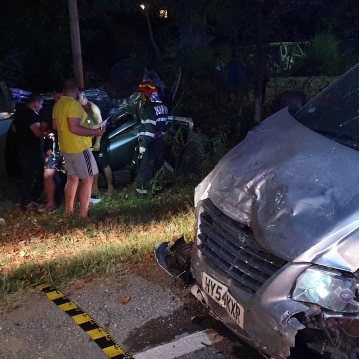 Român MORT într-un accident rutier. Alți patru au fost răniți