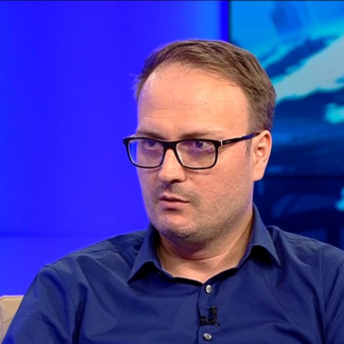Alexandru Cumpănaşu: „Dacă nu ar fi fost nepoata mea, nu aş fi intrat în cursa prezidenţială”
