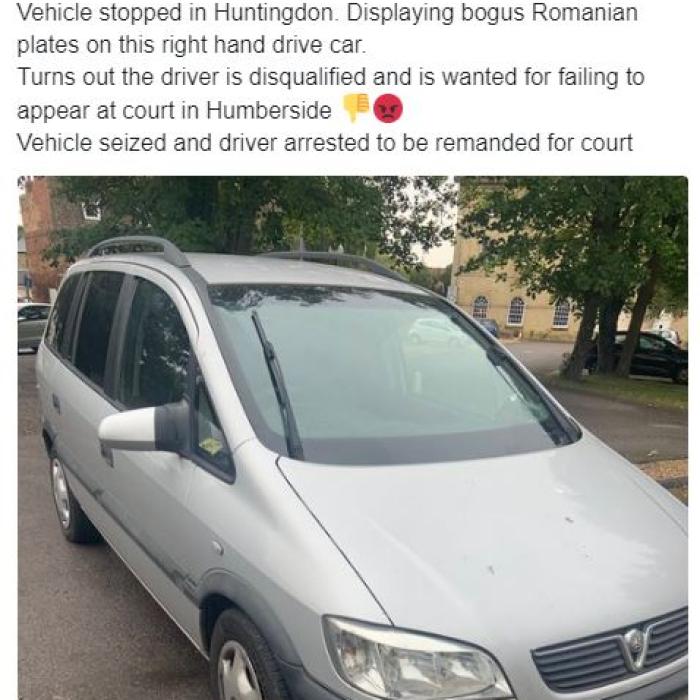 Marea Britanie: Autoturism cu numere românești FALSE, confiscat de polițiștii din Cambridge. DETALIUL care a dat de bănuit