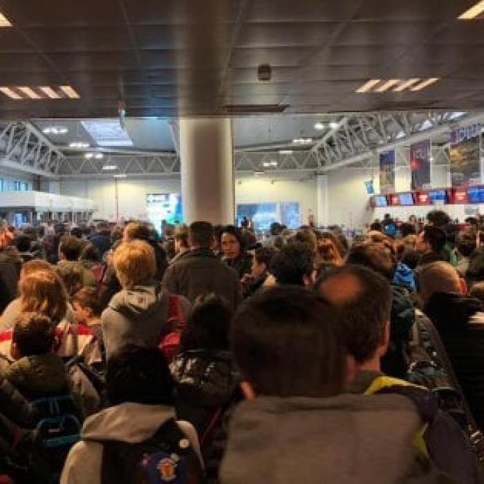 GREVĂ pe aeroportul din Amsterdam