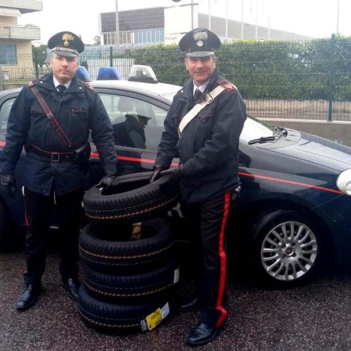  Bărbat român, arestat în Italia pentru că a încercat să ofere mită carabinierilor. „Modelul românesc“ nu a funcționat în peninsulă...