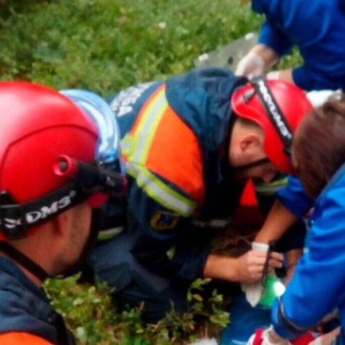 Un tată s-a ARUNCAT de la etajul 9 cu cei doi COPII în brațe. Motivul halucinant al gestului care a îngrozit-o pe Irina, soția sa