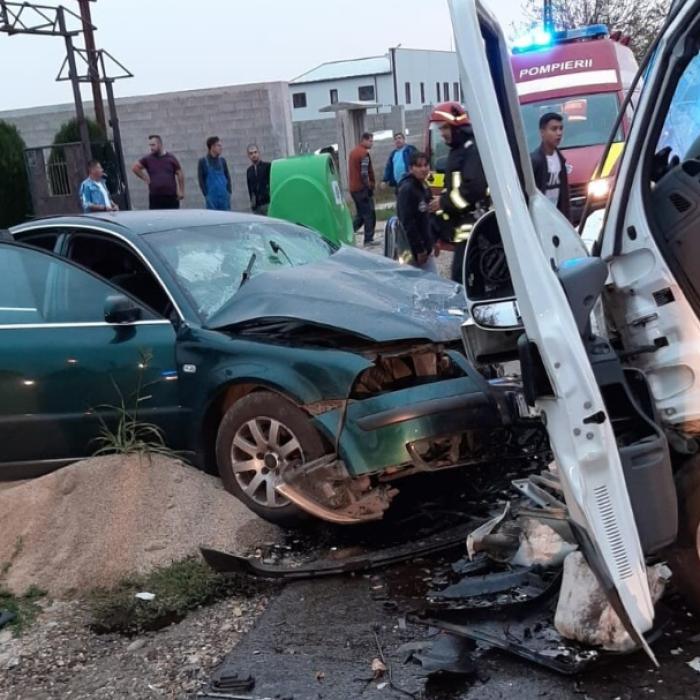 Accident groaznic în această dimineață. Șase români în stare GRAVĂ