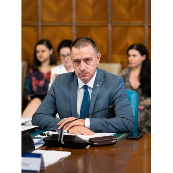 Mihai Fifor îl face praf pe Victor Ponta: „Jenant...”